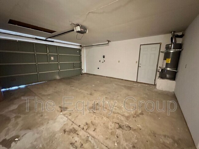 Foto del edificio - 2324 W Delta Ave
