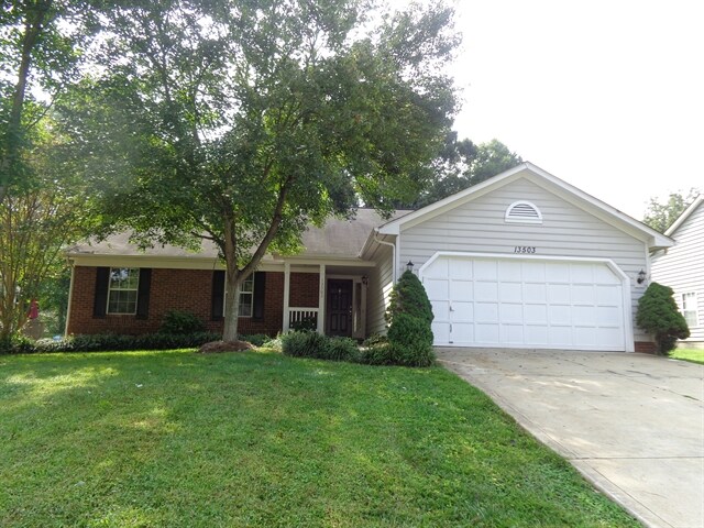 Primary Photo - 13503 Harvest Point Dr
