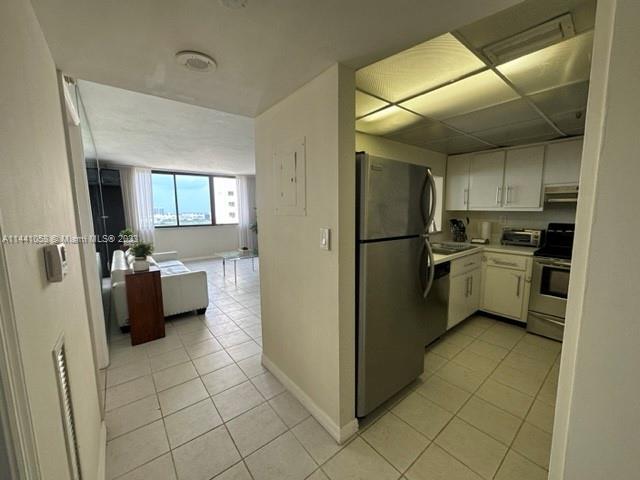 Building Photo - 540 Brickell Key Dr