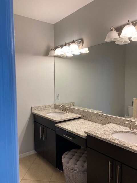 Building Photo - 23600 Alamanda Dr