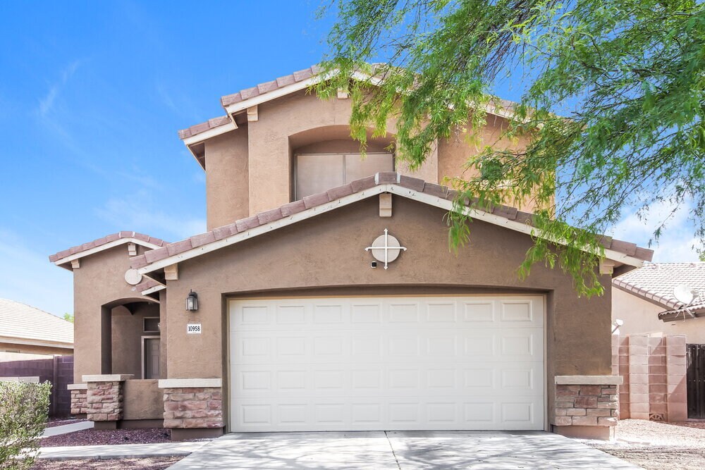 Foto principal - 10958 W Rio Vista Ln