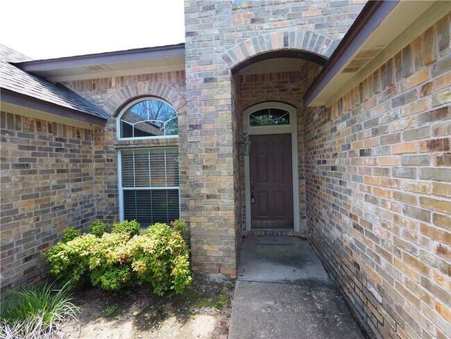 Building Photo - 14501 Wharton Park Trail