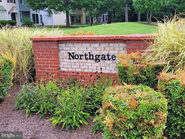 Building Photo - 3972 Northgate Pl