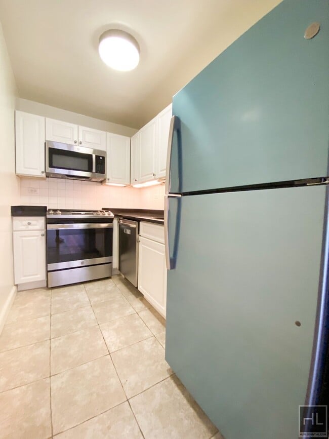 Foto del edificio - EAST 63 STREET