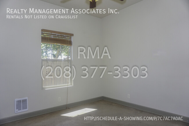 Foto del edificio - 4315 Albion St