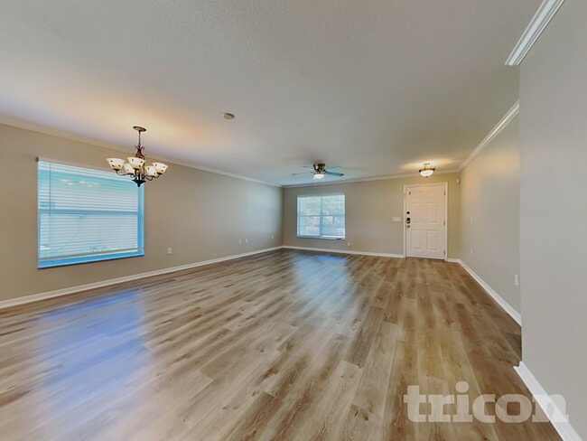 Foto del edificio - 15420 Florida Breeze Loop