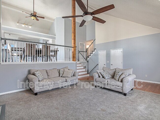 Foto del edificio - 226 N Sunset Ln