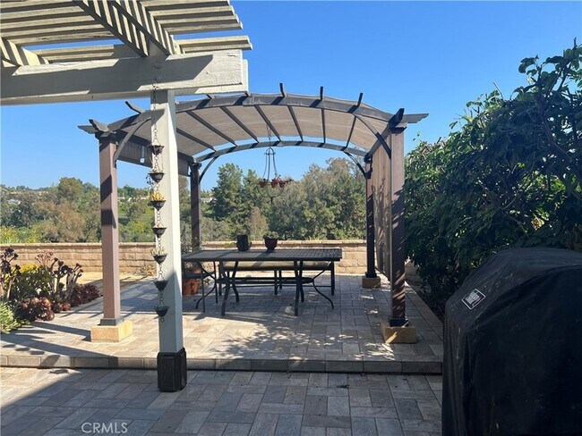 Foto del edificio - 24822 Via San Fernando