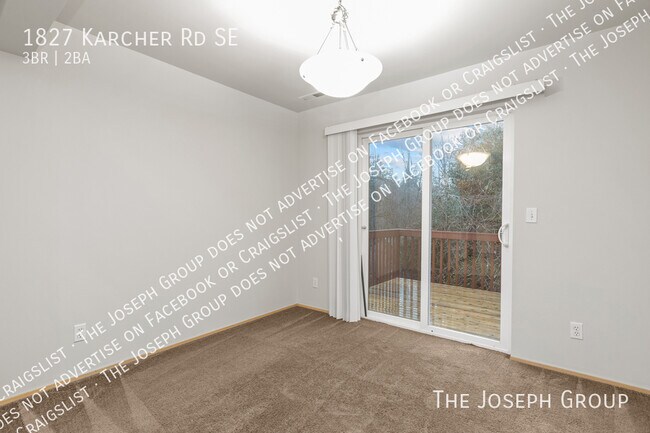 Foto del edificio - 1827 Karcher Rd SE