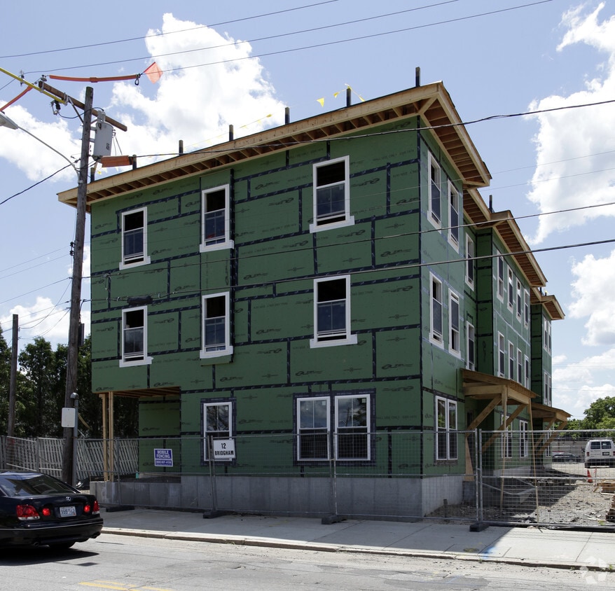 Building Photo - 12 Bridgham St