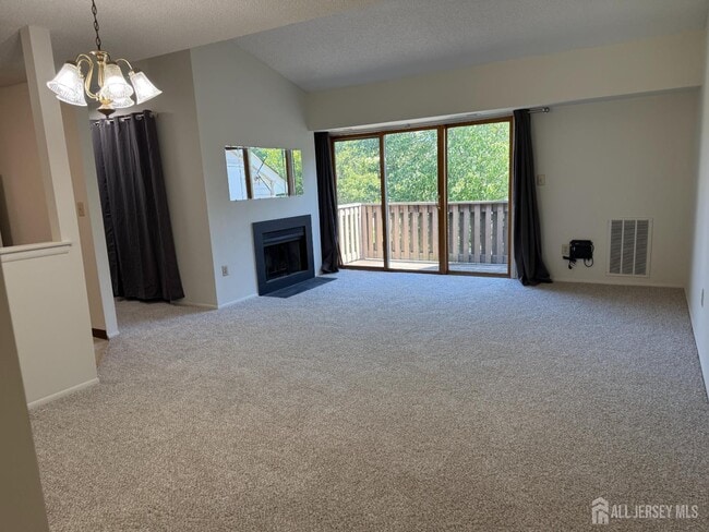 Building Photo - 2104 Aspen Dr