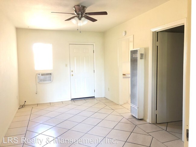 Foto del edificio - 3173-3195 Columbia Ave
