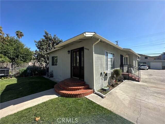 Primary Photo - 6066 Priory St