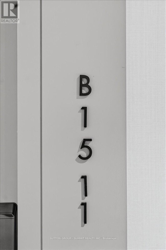 Building Photo - 3071 Trafalgar Rd
