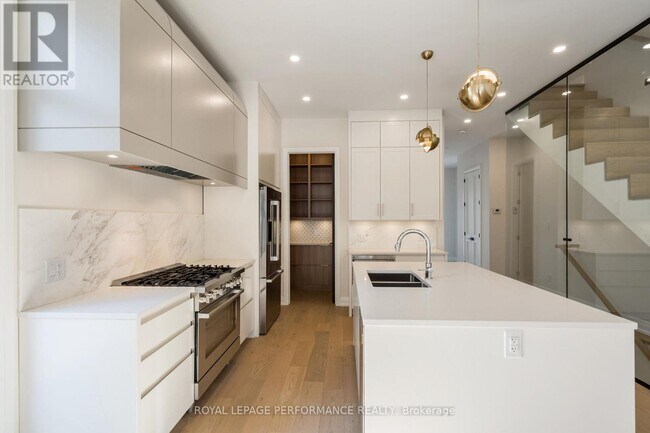 Photo du bâtiment - 31 Commanda Wy