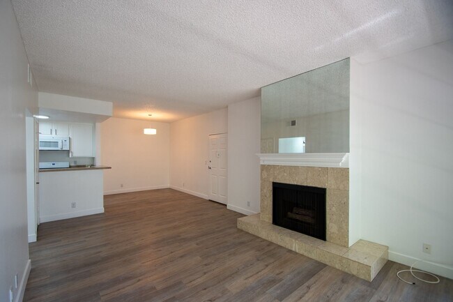 Foto del edificio - 11594 Moorpark St
