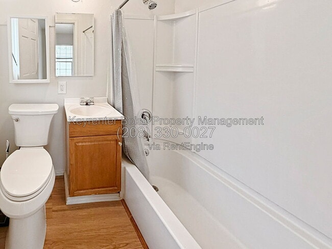 Foto del edificio - 103 N Dewey Ave