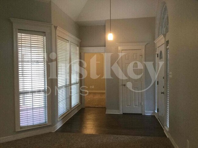 Foto del edificio - 846 Robin Meadow Ct