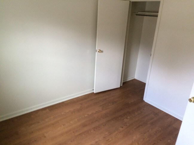 Building Photo - 201 N Colfax St