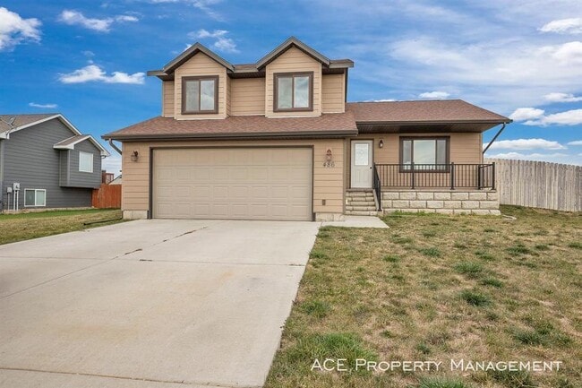 Building Photo - 486 Bluebird Dr