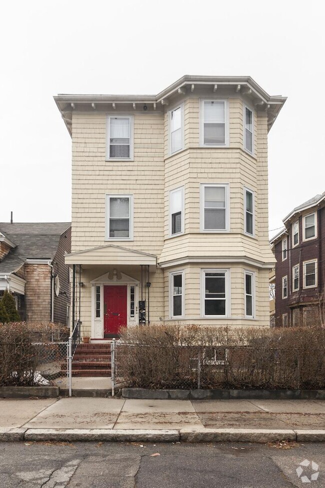 Building Photo - 38 Cherry St