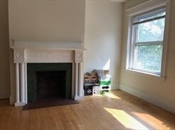 Dining area - 1110 Beacon St