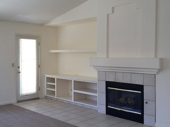 Building Photo - 1462 Gold Rush Ct