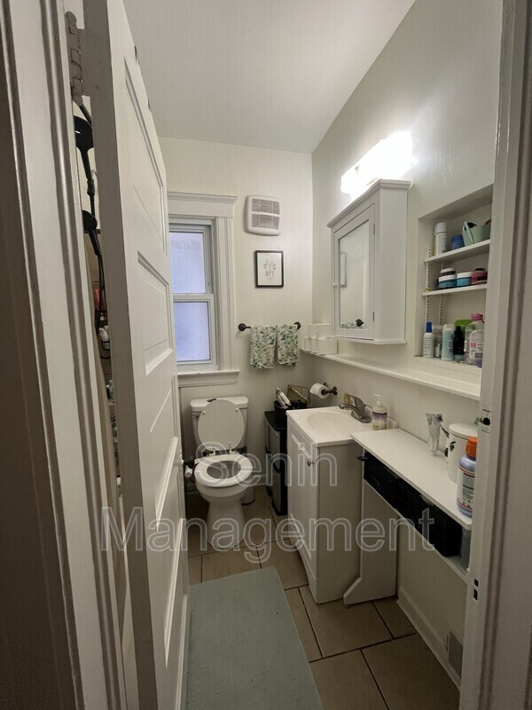 Foto del edificio - 4190 Hurlbut St