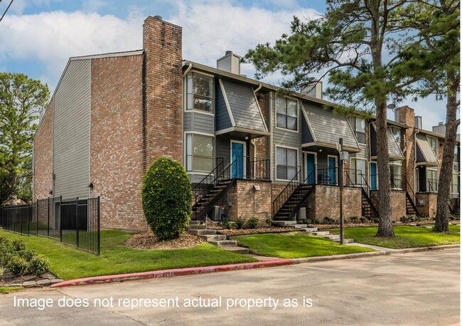 Foto del edificio - 1902 Place Rebecca Ln