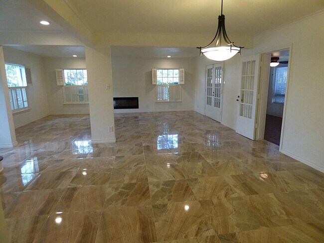 Foto del edificio - 2301 Dorrington St