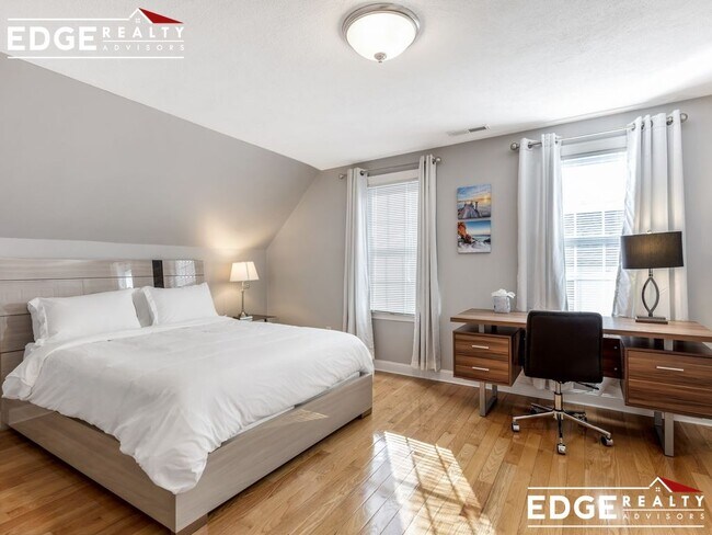 Building Photo - 26 Fairmount Ave