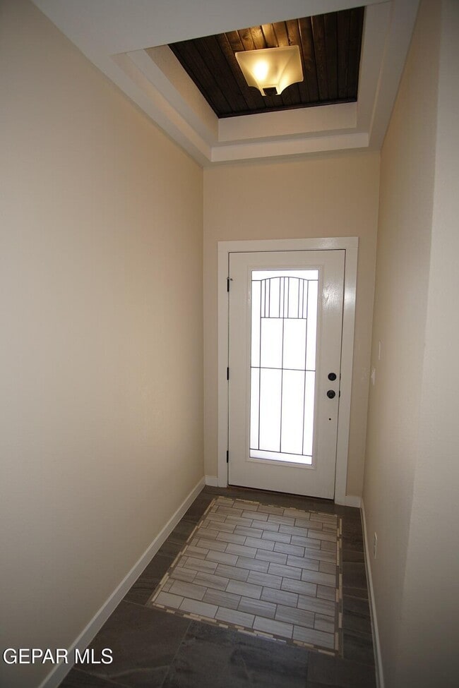 Foto del edificio - 14829 David Latin