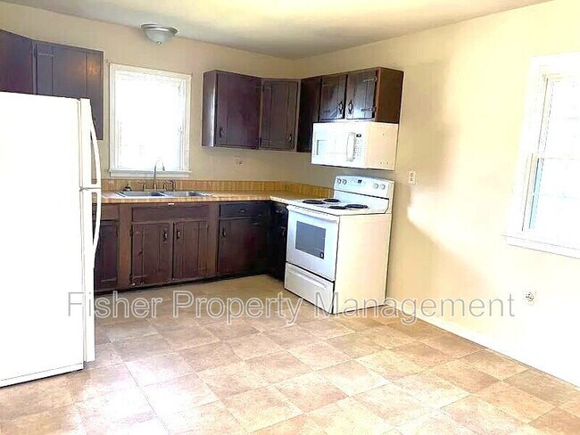 Foto del edificio - 4701 Craddock Ave