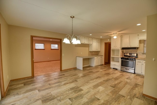 Building Photo - 2501 NW 45th St
