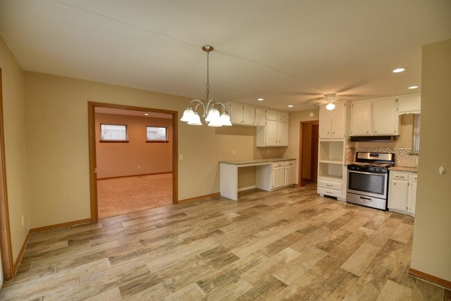 Foto del edificio - 2501 NW 45th St