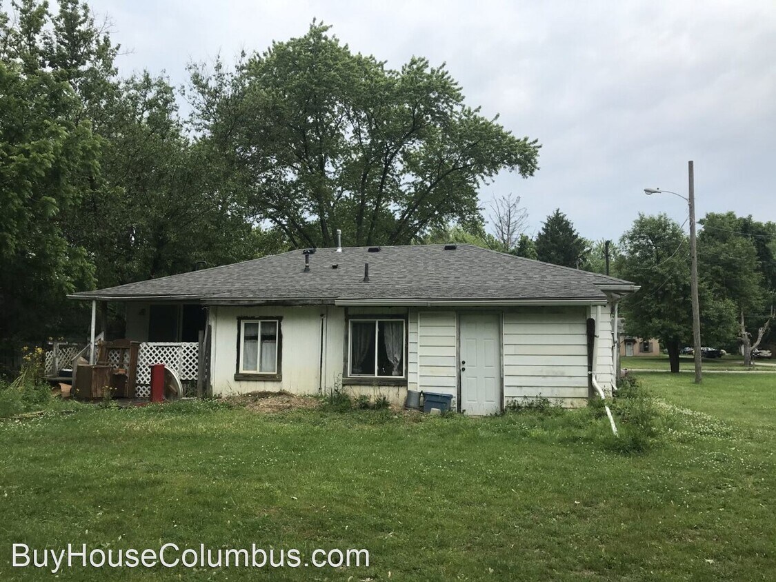 Primary Photo - 3 br, 1 bath House - 1631 Dewberry Rd.