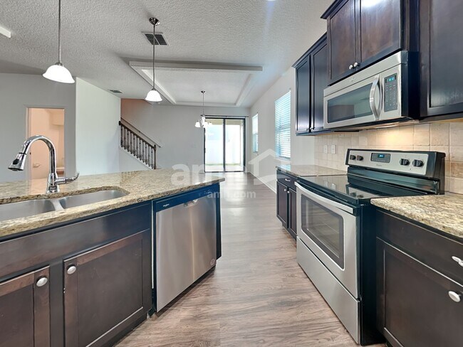 Foto del edificio - 11870 Thicket Wood Dr
