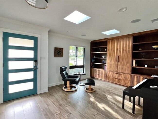 Foto del edificio - 1806 Barton Pkwy
