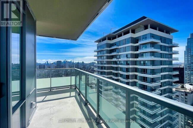 Photo du bâtiment - 50 Dunfield Ave