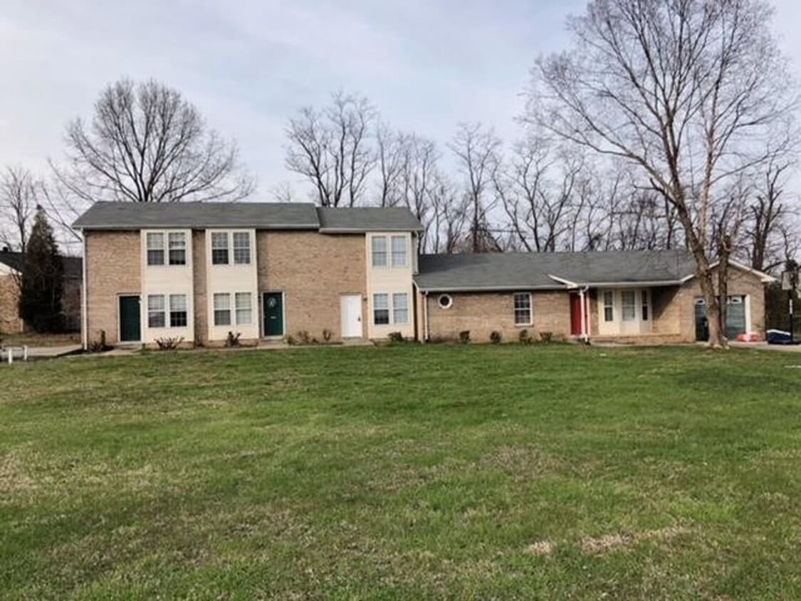 Foto principal - 698 Needmore Rd
