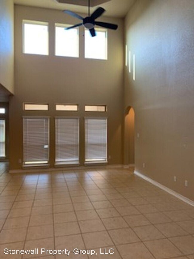 Foto del edificio - 4 br, 4 bath House - 14512 Gold Rush Pass