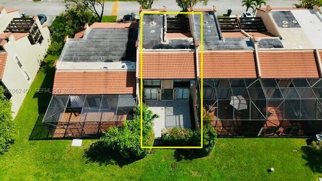 Foto del edificio - 3957 Adra Ave