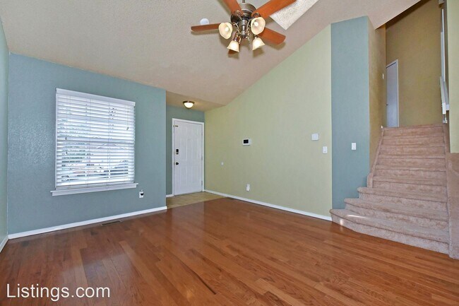 Building Photo - 3 br, 2 bath House - 8225 Candon Dr