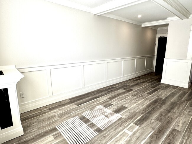 Building Photo - 277 Curry Ave