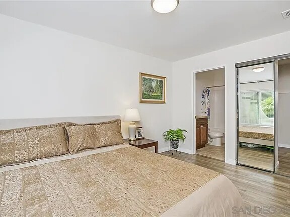 Foto del edificio - 9336 Twin Trails Dr