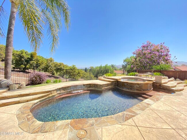 Foto del edificio - 1061 Shoal Creek Ct