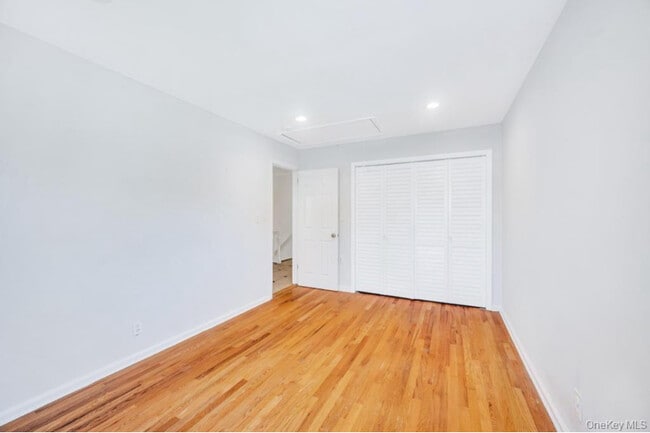 Foto del edificio - 51 Bellwood Dr