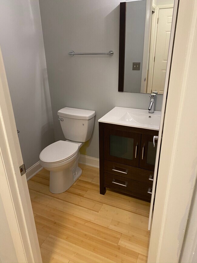 Photo - 6905 Highland Park Dr Townhome