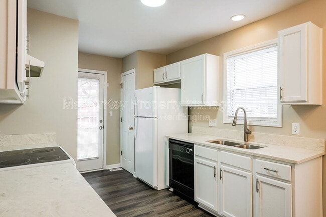 Foto del edificio - 3333 Woodmeadow Pkwy