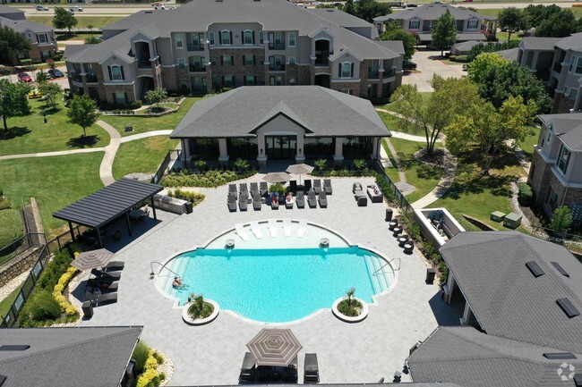 Cortland on Coyote Ridge Apartments - Carrollton, TX | Apartments.com